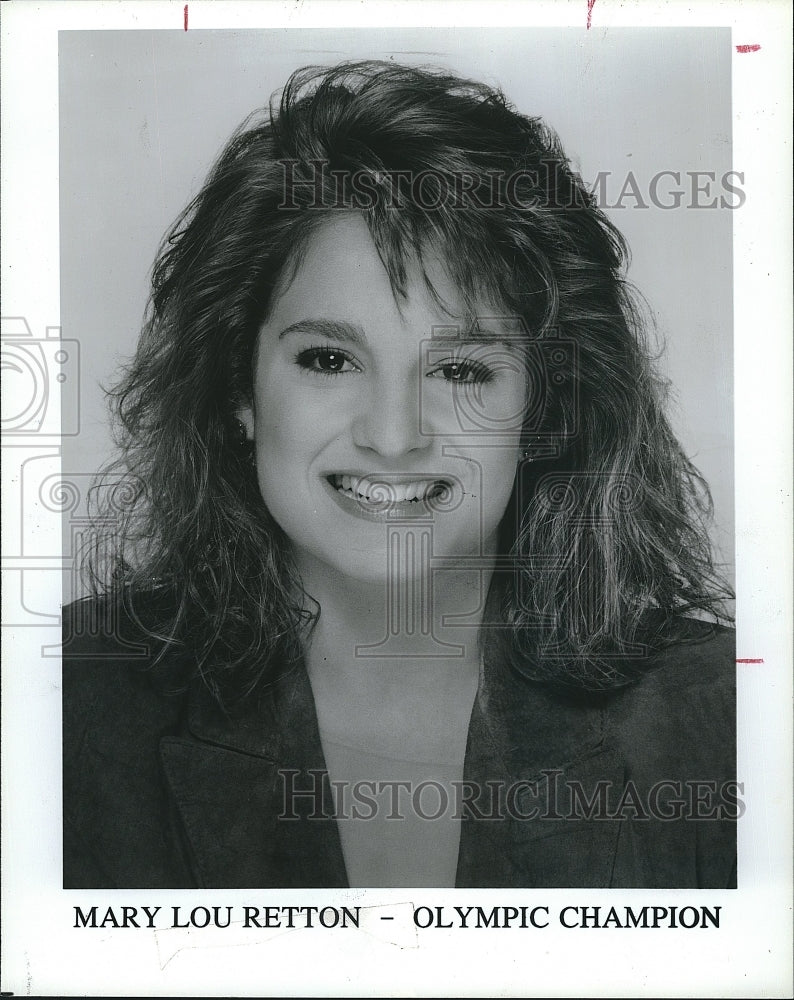 1990 Press Photo Mary Lou Retton American Gymnast Olympic Champion - Historic Images