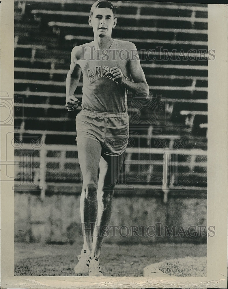 1967 Press Photo Jim Ryun, World Record Holder for one mile run - Historic Images