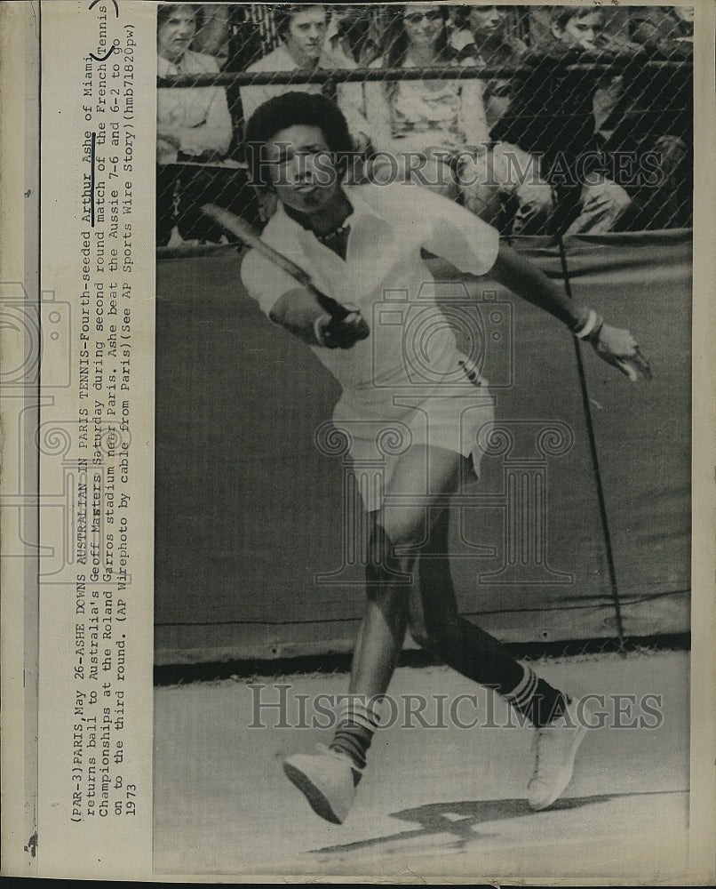 1973 Press Photo Arthur Ashe in Australia&#39;s Geoff Masters - Historic Images