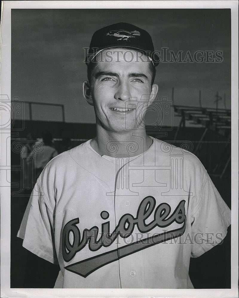 1956 Press Photo Baltimore Orioles, Charlie Locke - Historic Images