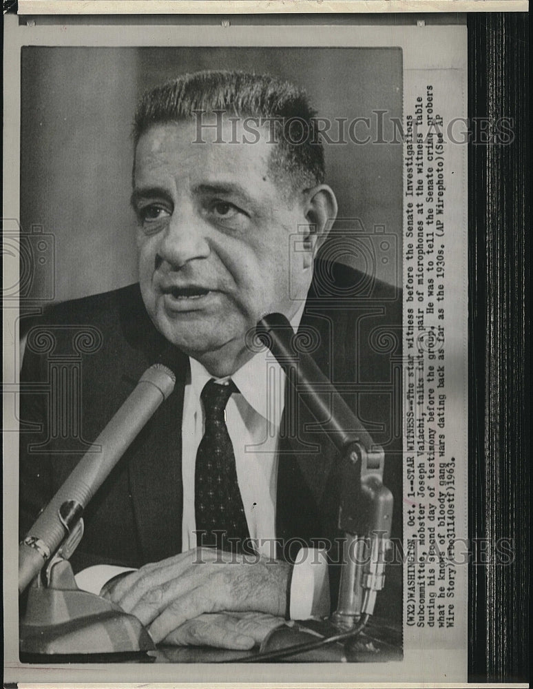 1963 Press Photo Italian Mobster Joseph Valachi, during Senate Investigation. - Historic Images