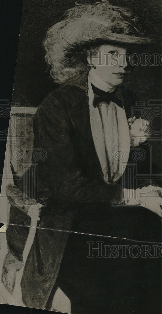 1916 Press Photo Mrs. John A Carpentar portrait wearing hat - Historic Images
