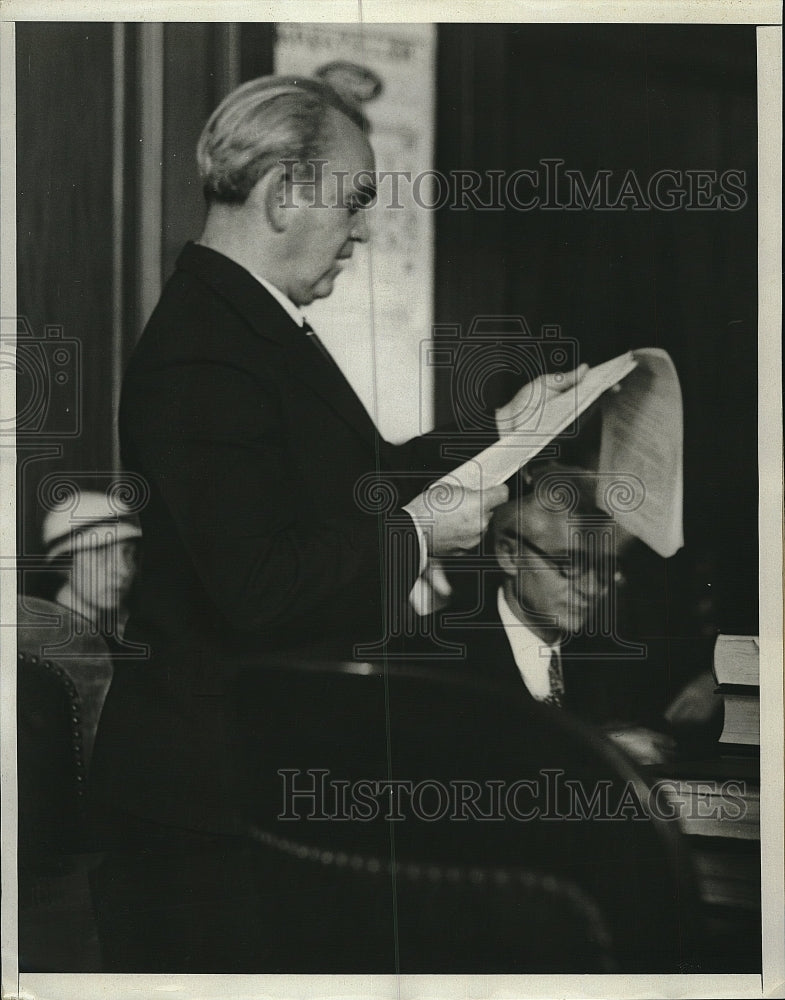 1933 Press Photo bombing suspect Tom Mooney acting as his own attorney - Historic Images