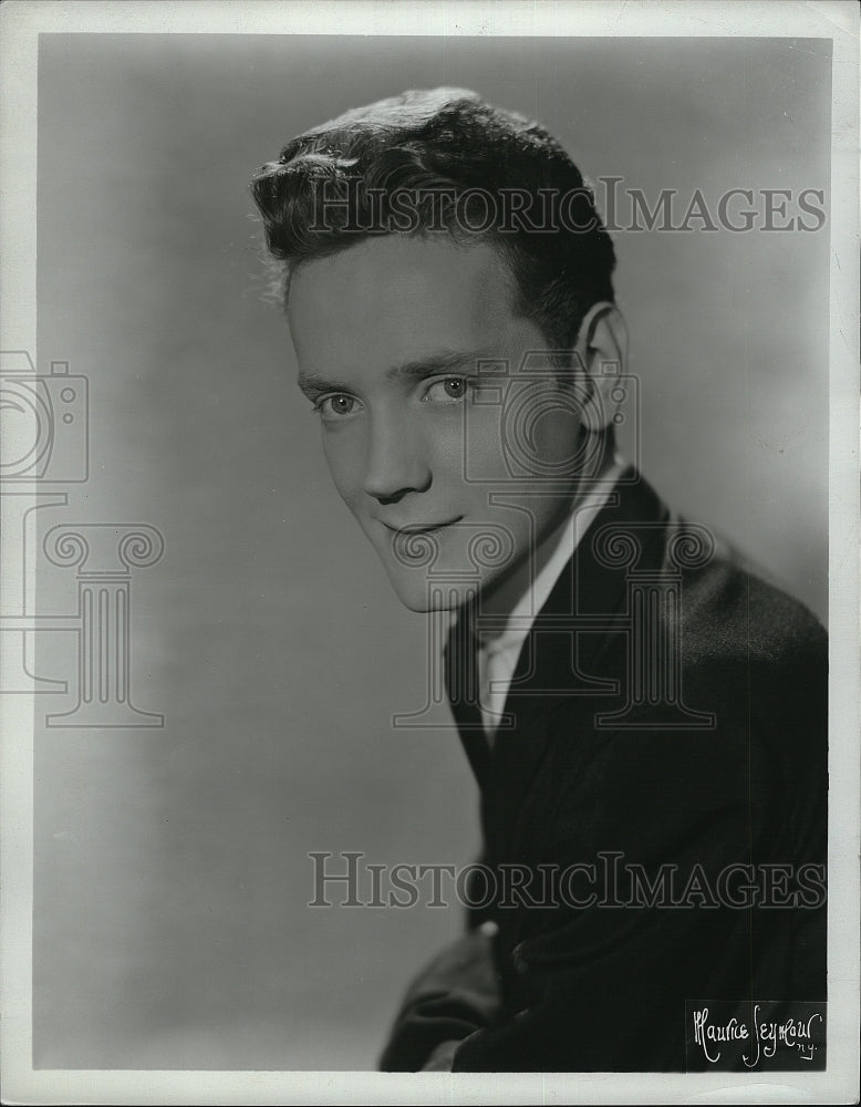 1963 Press Photo Dancer, Joseph Lyons in &quot;Carnival&quot; - Historic Images