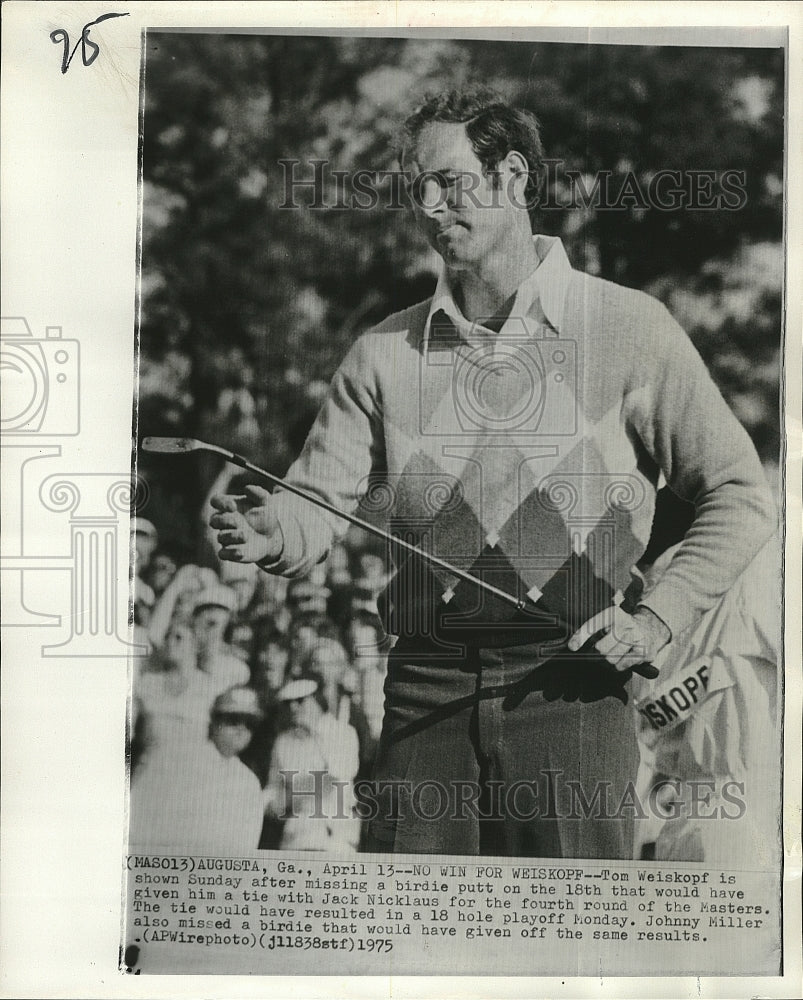 1975 Press Photo Tom Weiskopf playing in the Masters Tournament in Augusta GA - Historic Images