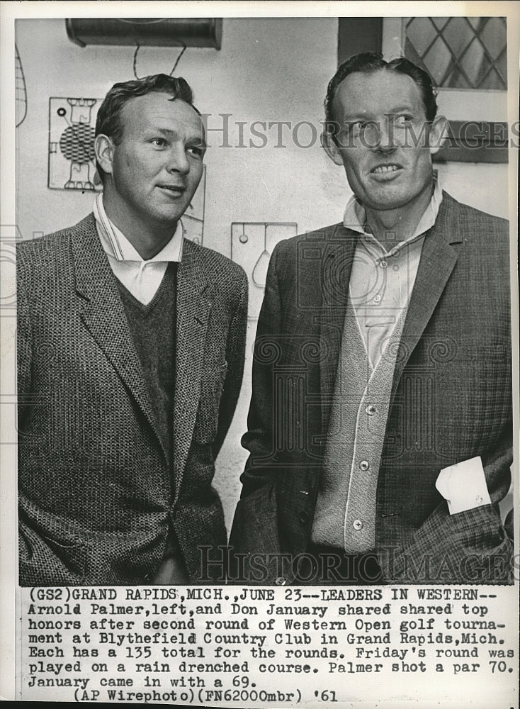 1961 Press Photo Arnold Palmer and Don January share top honors at Western Open - Historic Images