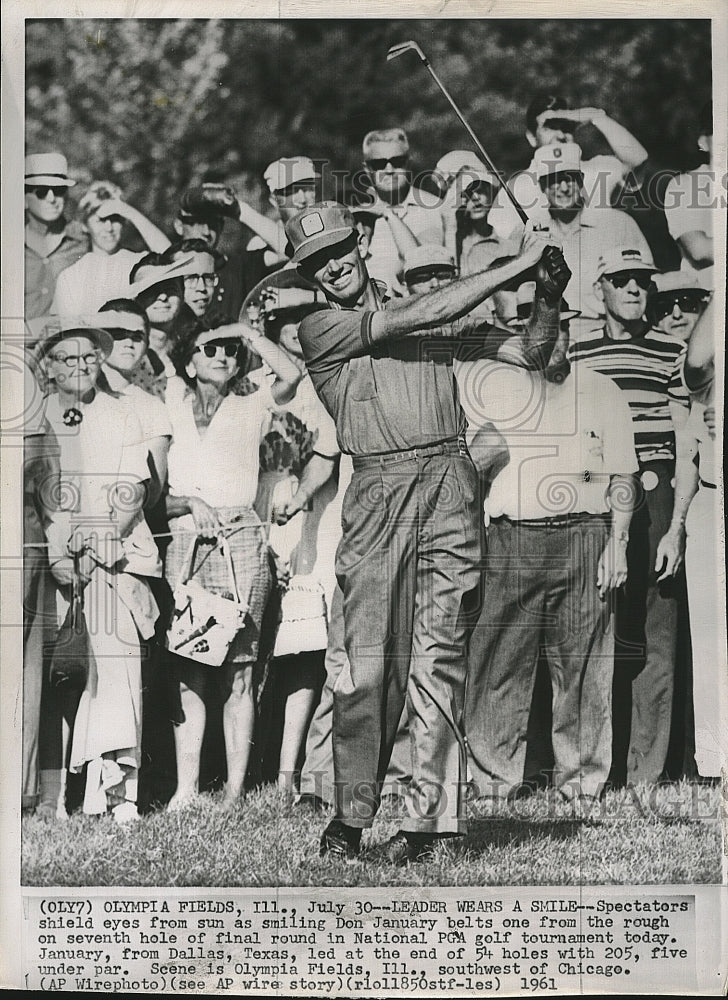 1961 Press Photo Don January belts one from rough during National PGA Tourn - Historic Images
