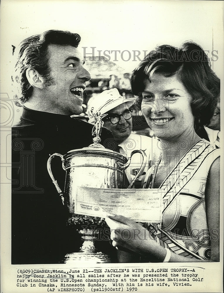 1970 Press Photo Tony Jacklin with Wife Vivien, Wins U.S Open Championship - Historic Images