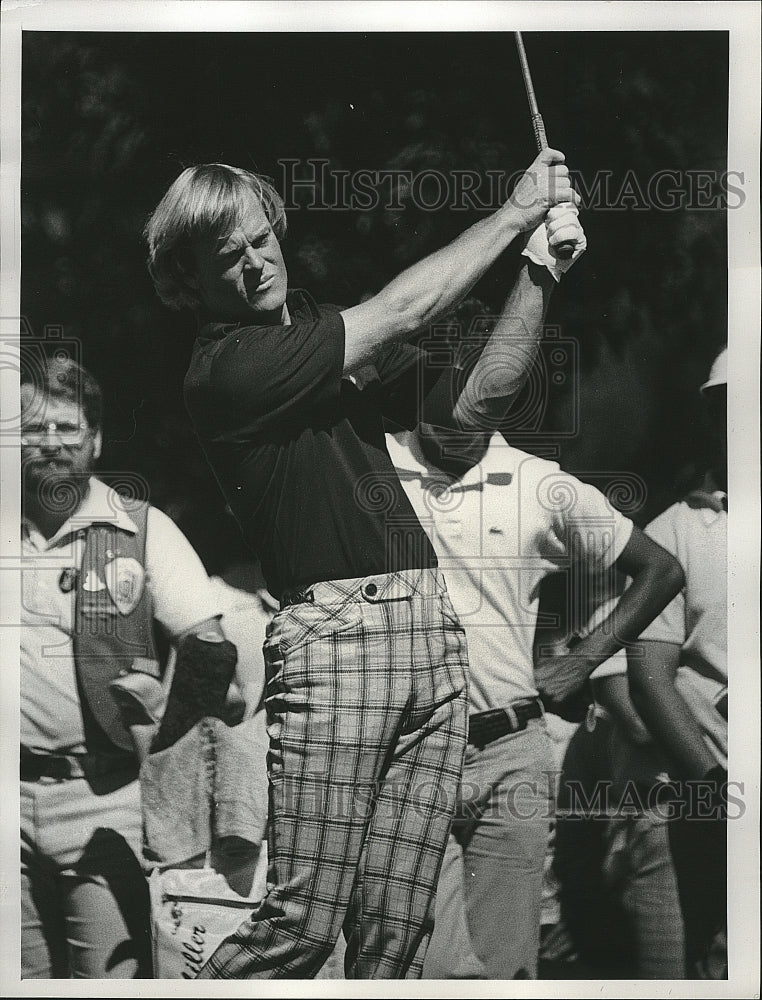 1978 Press Photo PGA golfer Johnny Miller on a course - Historic Images