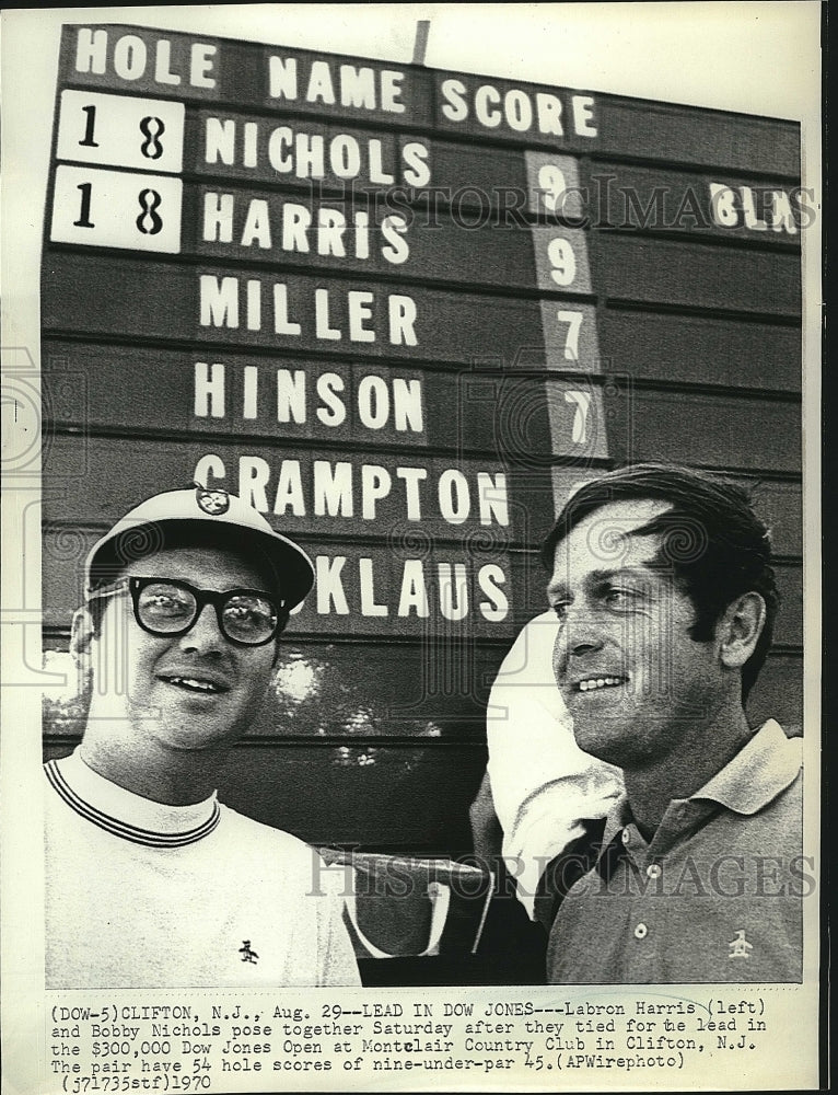 1970 Press Photo Labron Harris Bobby Nichols Golfers - Historic Images