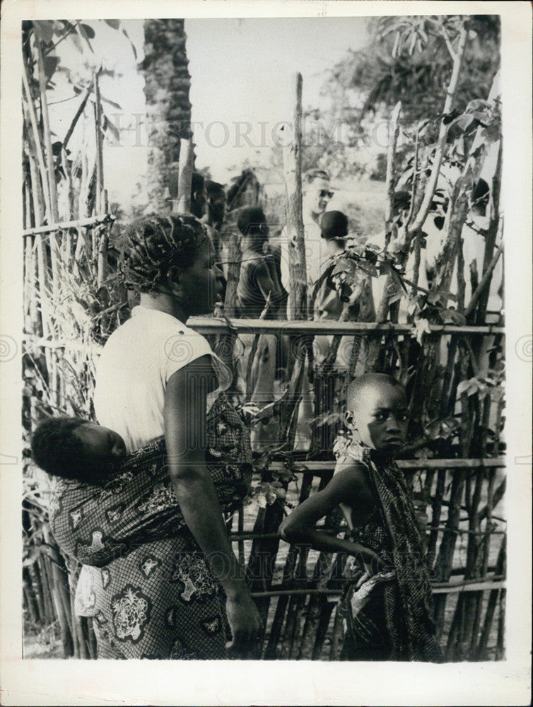 Press Photo Congo People - Historic Images