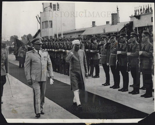 1955 Press Photo Indian Prime Minister Jawaharlal Nehru & Pres Tito of Yugoslavi - Historic Images