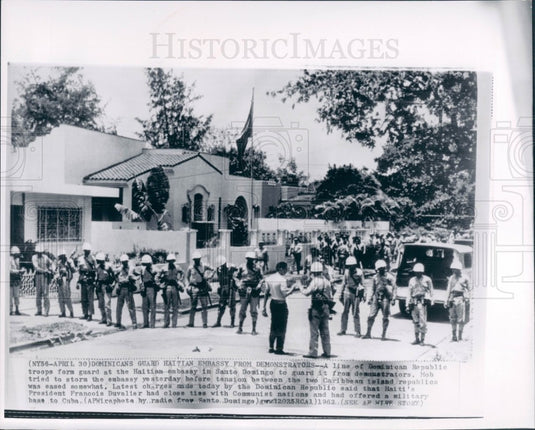 1963 Dominicans Guard Haitian Embassy Press Photo - Historic Images