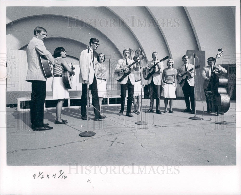 1966 Singing Group, Opus 10 Press Photo - Historic Images