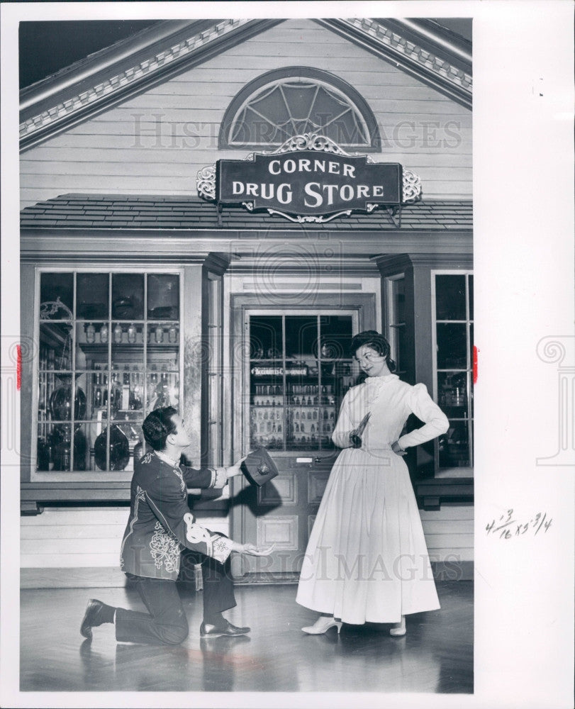 1961 Detroit Opera Night Bell Press Photo - Historic Images