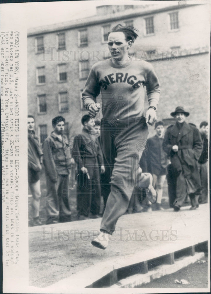 1945 Swedish Runner Gunder Haegg Press Photo - Historic Images