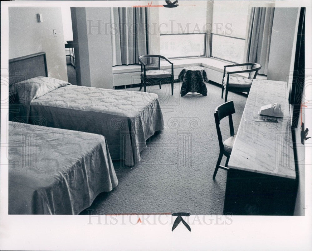 1965 Detroit Hotel Pontchartrain Room Press Photo - Historic Images