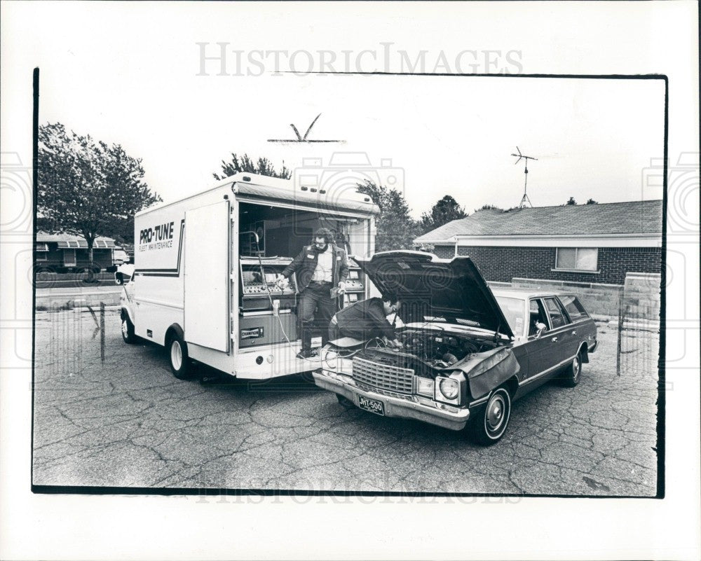 1981 Detroit Pro-Tune Mobile Car Work Press Photo - Historic Images