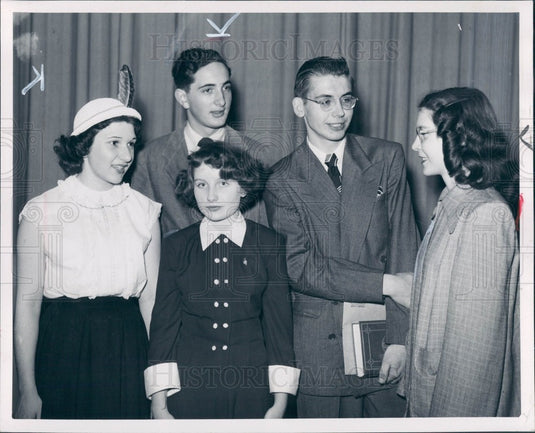 1948 Detroit Creative Writing Winners Press Photo - Historic Images