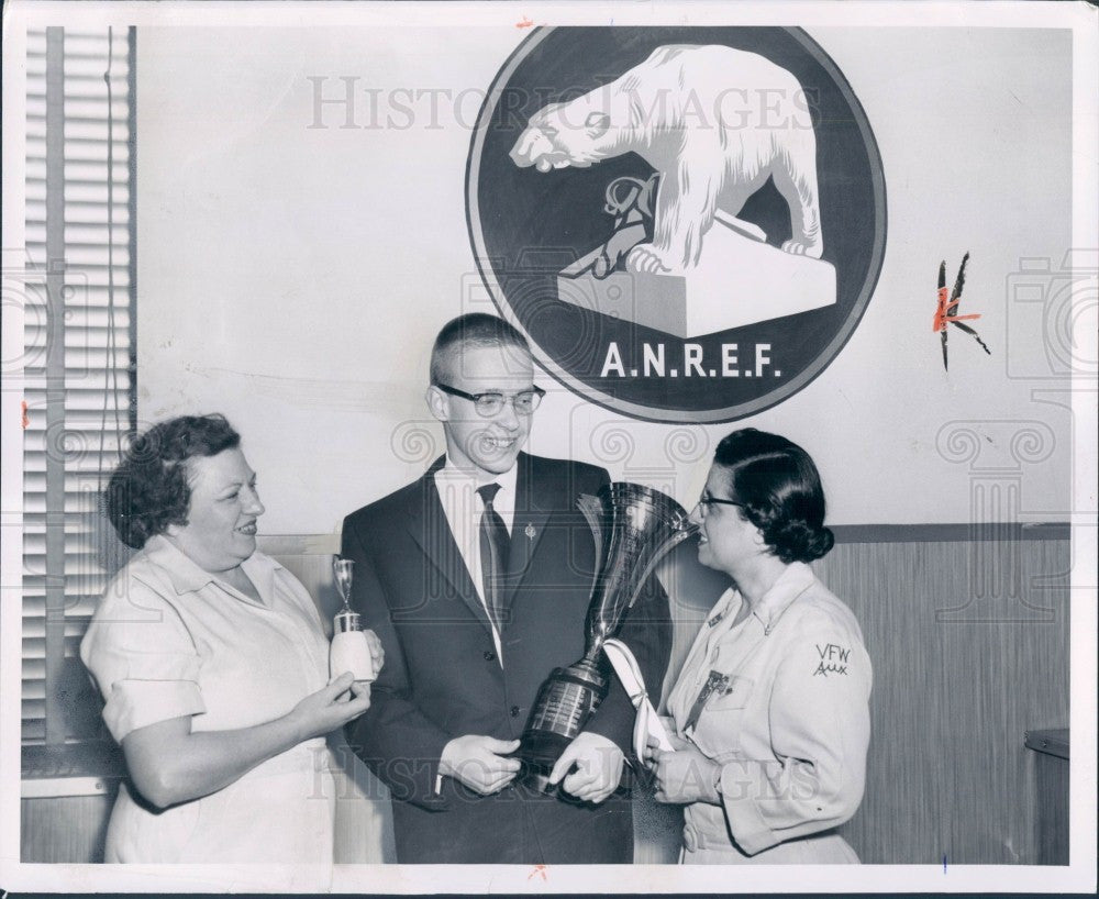 1958 Detroit Essay Winners Press Photo - Historic Images