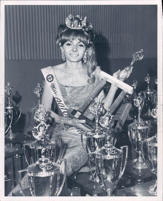 1967 MI Beauty Queen Ilona Woodson Press Photo - Historic Images