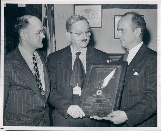 1947 Hamtramck MI Mayor Skrzycki Press Photo - Historic Images