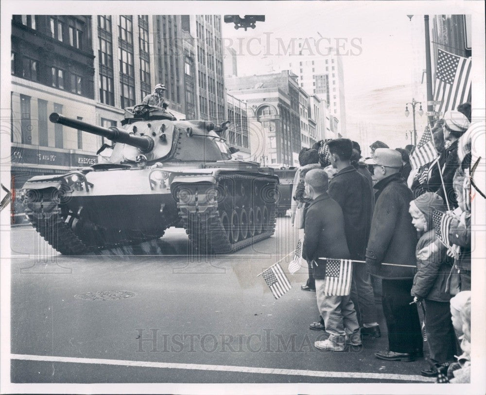 1961 Detroit Armistice Day Parade Press Photo - Historic Images