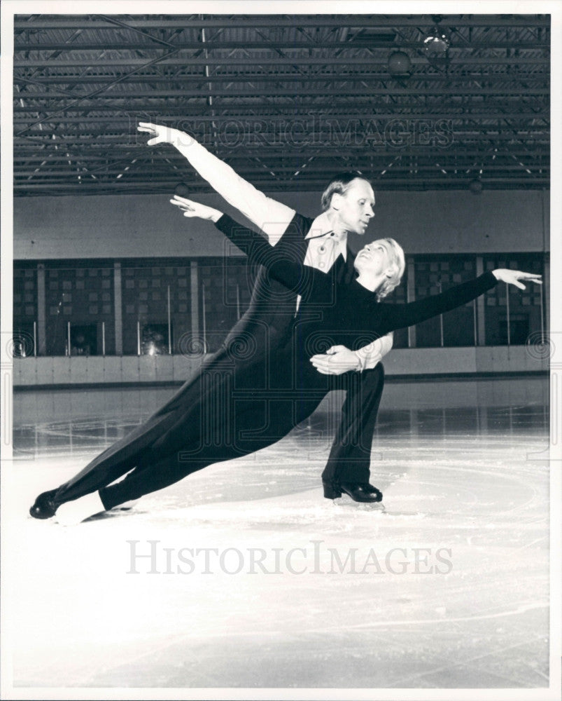 Undated Russian Skaters Oleg &amp; Ludmila Protopopov Photo - Historic Images