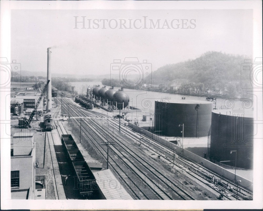 1943 Institute WV US Rubber Co Press Photo - Historic Images