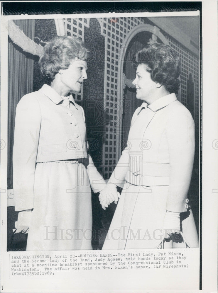 1969 Pat Nixon Judy Agnew Press Photo - Historic Images