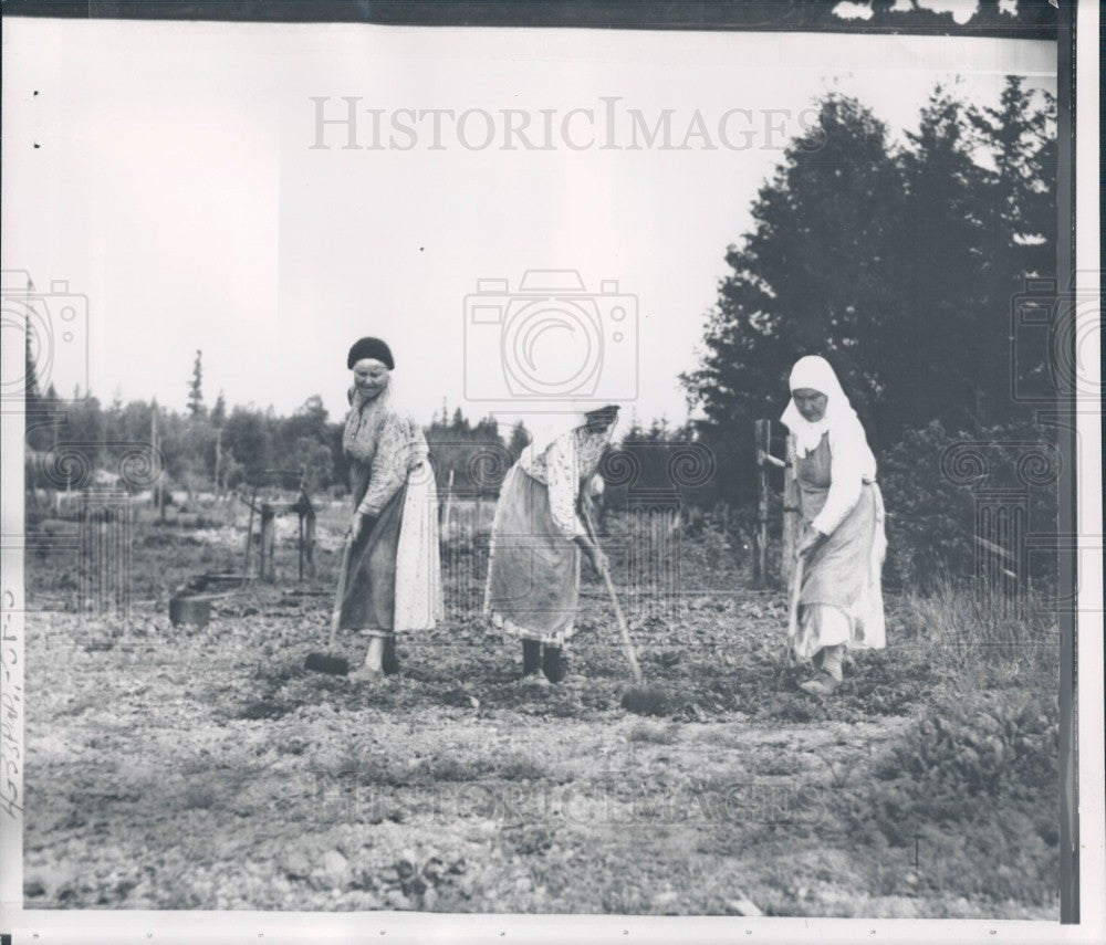 Undated Canada Doukhobors Press Photo - Historic Images