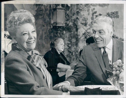 1970 Actors Lurene Tuttle Cesar Romero Press Photo - Historic Images