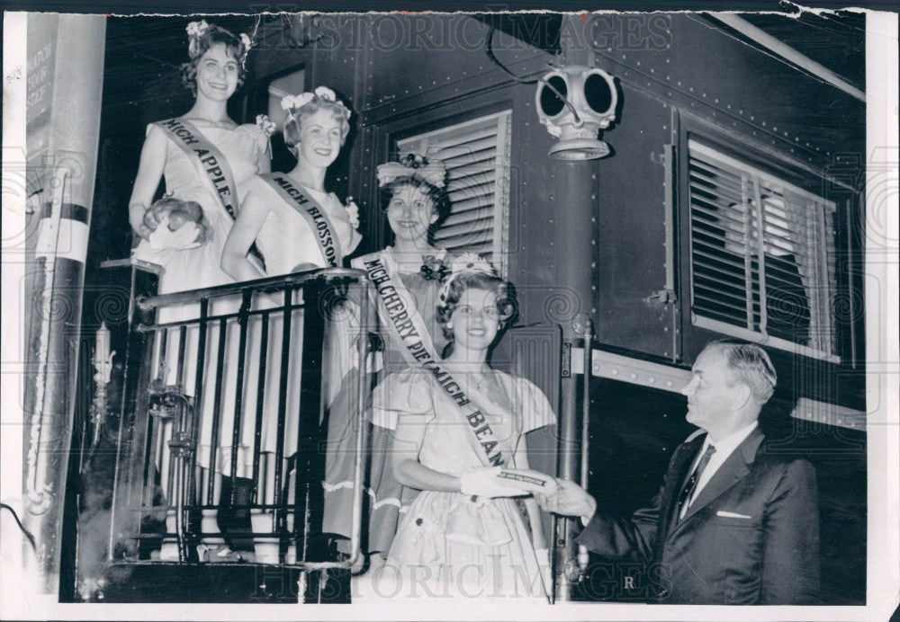 1961 Michigan Queens Press Photo - Historic Images