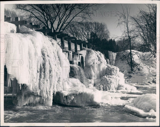 1951 Yates Michigan Clinton River Press Photo - Historic Images