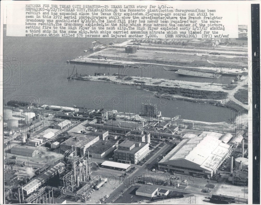 1972 Aerial Texas City Waterfront Press Photo - Historic Images