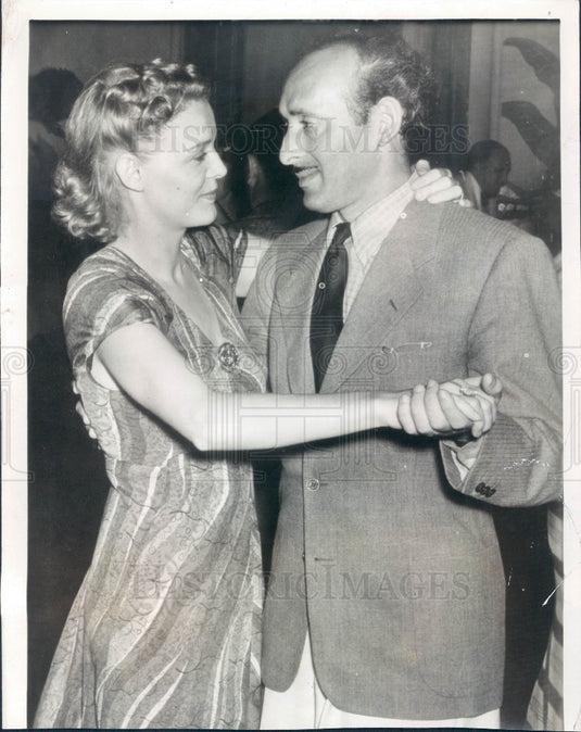 1938 Actress Gloria Stuart & Husband Press Photo - Historic Images