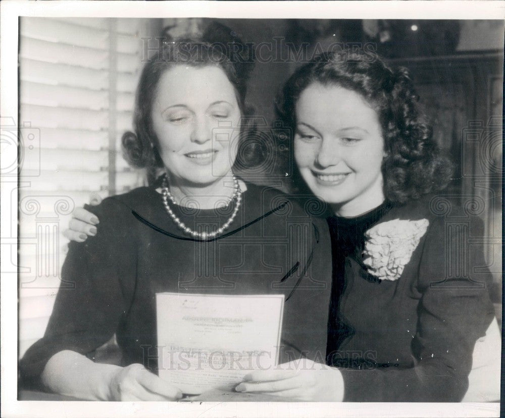 1939 Actress June Travis Press Photo - Historic Images
