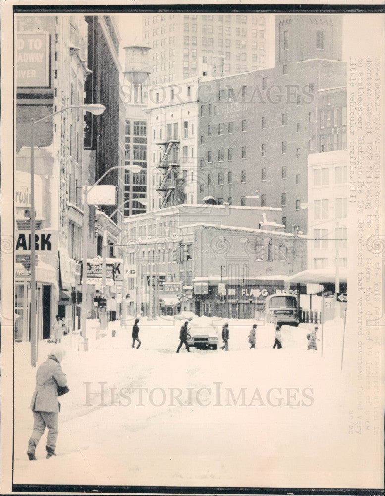 1974 Downtown Detroit 19 inch Snow Press Photo - Historic Images