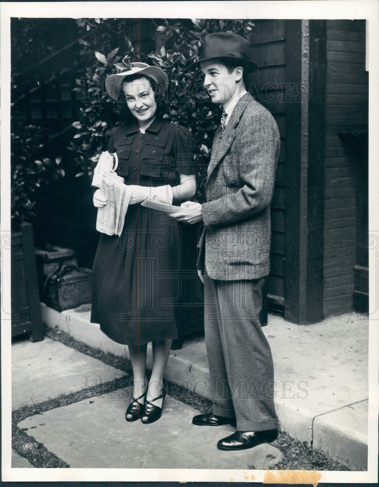 1938 Mr and Mrs Alfred Gwynne Vanderbilt II Press Photo - Historic Images