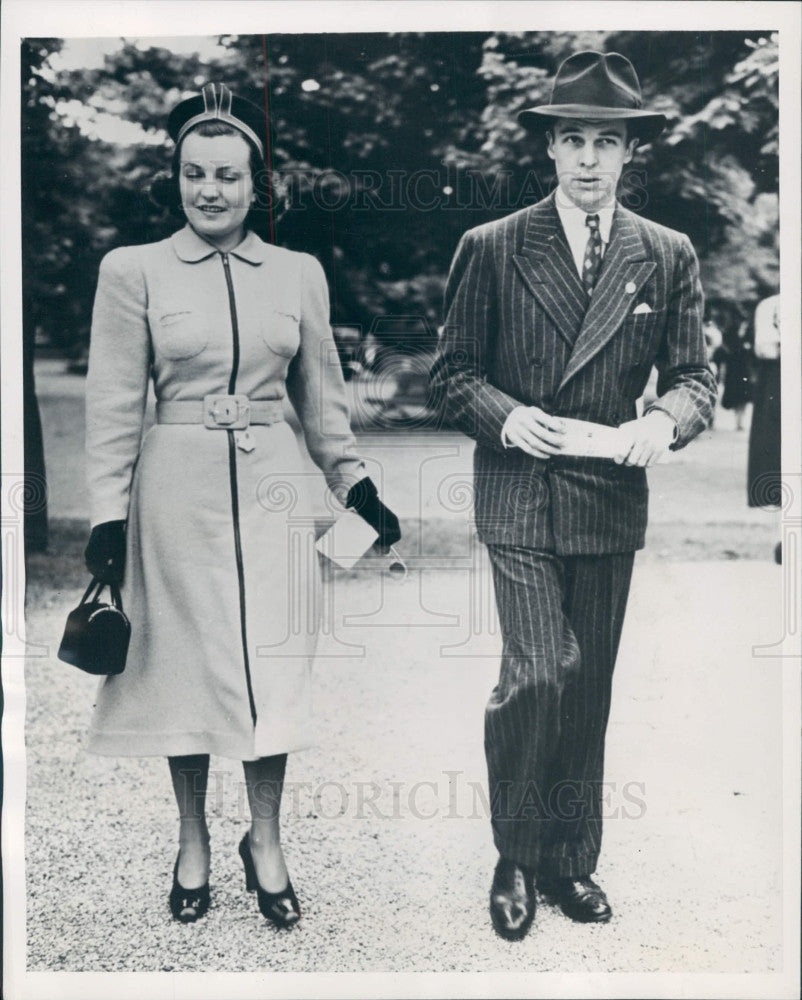 1938 Mr and Mrs Alfred Gwynne Vanderbilt II Press Photo - Historic Images