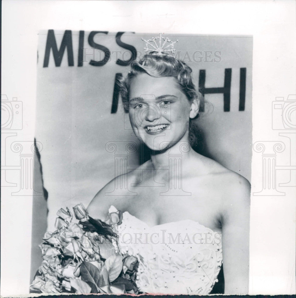 1954 Miss Michigan Contest Dolores Susin Press Photo - Historic Images