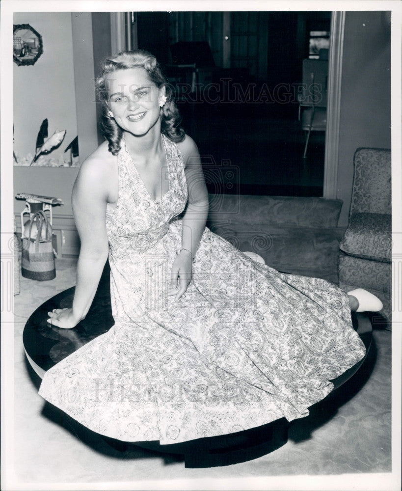 1954 Miss Michigan Contest Dolores Susin Press Photo - Historic Images