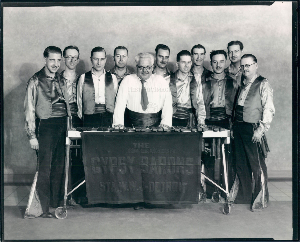 1936 Jack Kneisel Gypsy Orchestra Press Photo - Historic Images