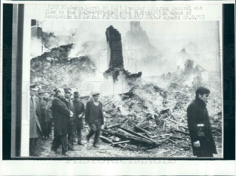 1970 Gediz Turkey Earthquake Damage Press Photo - Historic Images