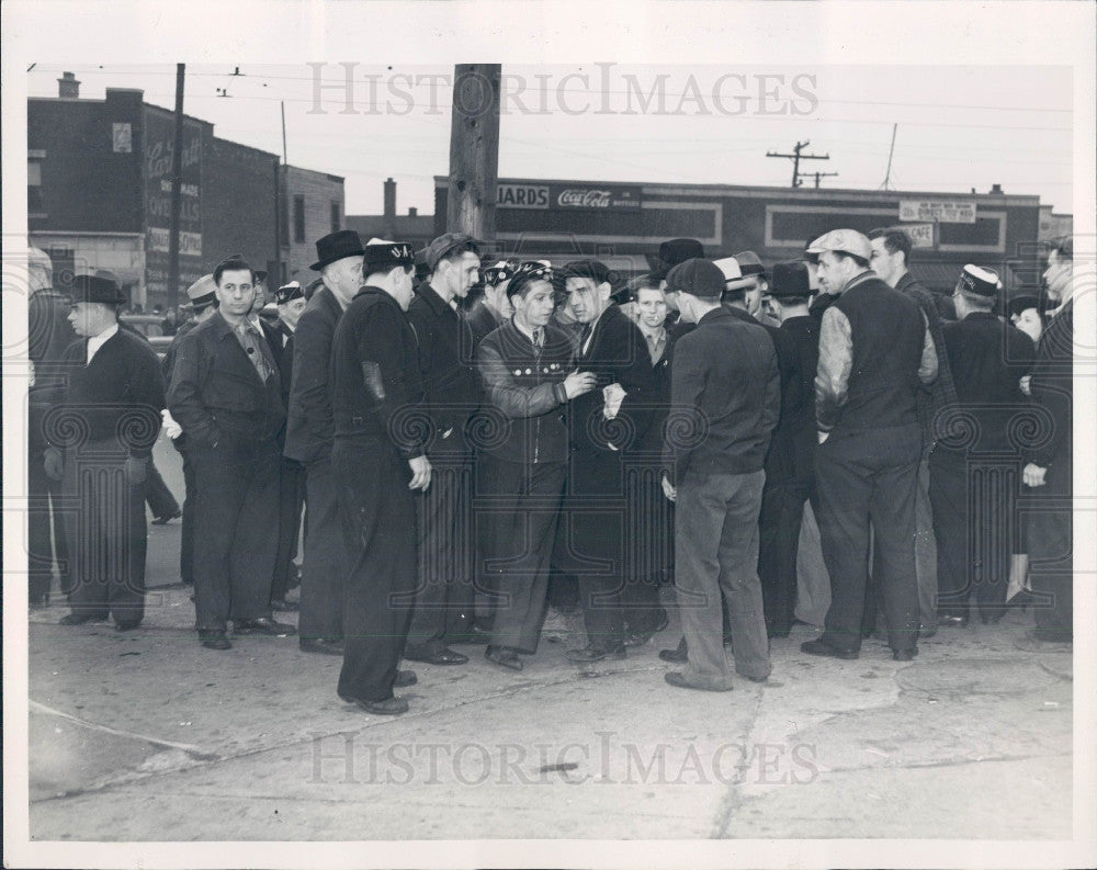 1938 Detroit UAW Dues Drive Briggs Plant Press Photo - Historic Images