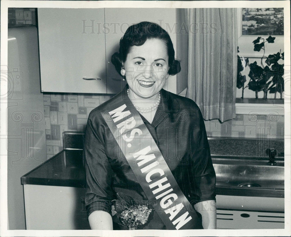 1957 Mrs Michigan Mrs Wm Weitzel Press Photo - Historic Images