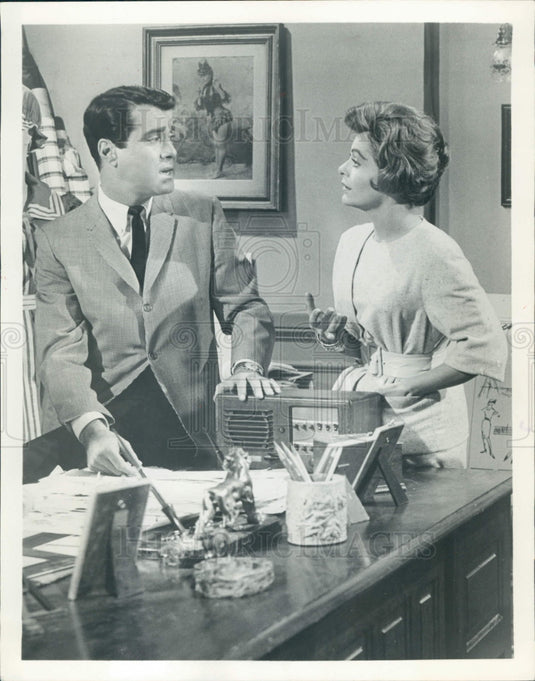 1961 Actors Tony Travis Rebecca Wells Press Photo - Historic Images