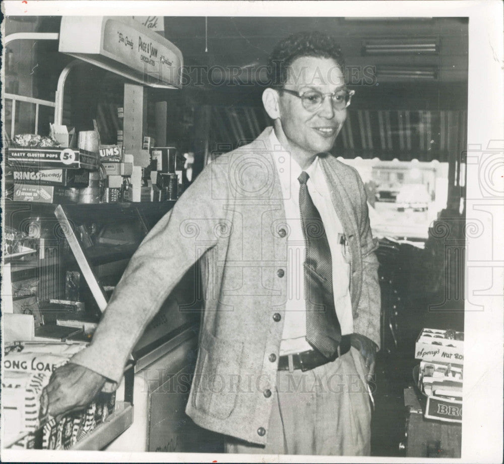 1957 FBI Undercover Agent Herbert Philbrick Press Photo - Historic Images