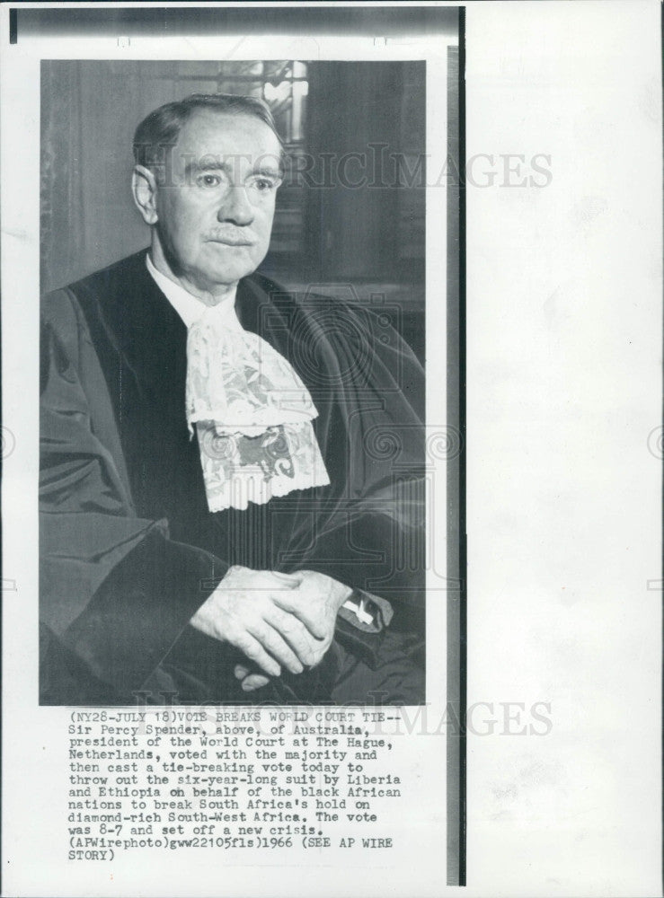 1966 Australian Diplomat Sir Percy Spender Press Photo - Historic Images