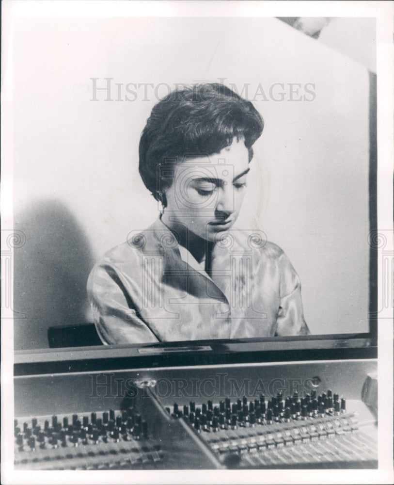 1966 Concert Pianist Eleanor Lipkin Rocchi Press Photo - Historic Images